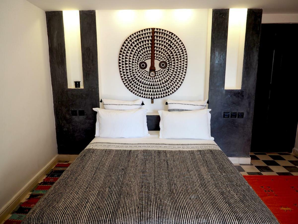 Dar Tifrouine Hotel Lalla Takerkoust Bagian luar foto