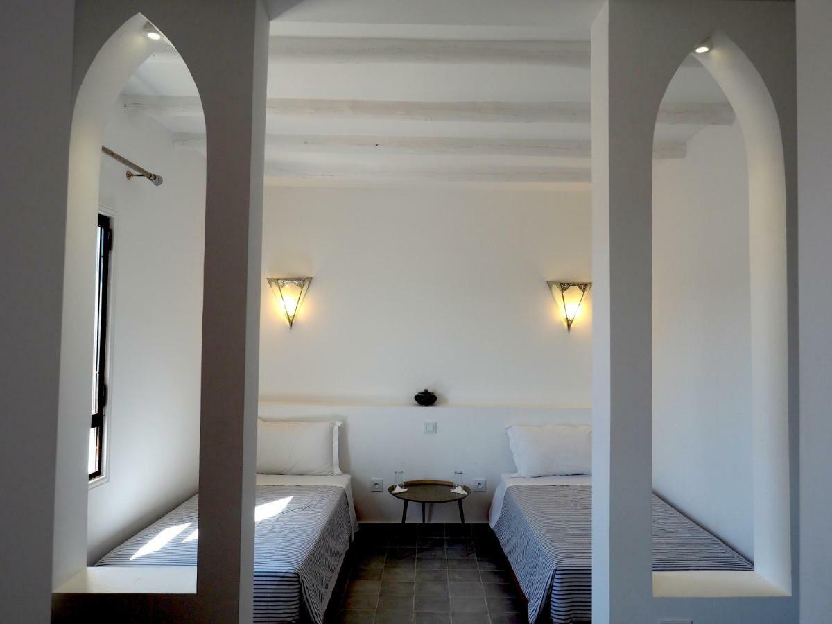 Dar Tifrouine Hotel Lalla Takerkoust Bagian luar foto