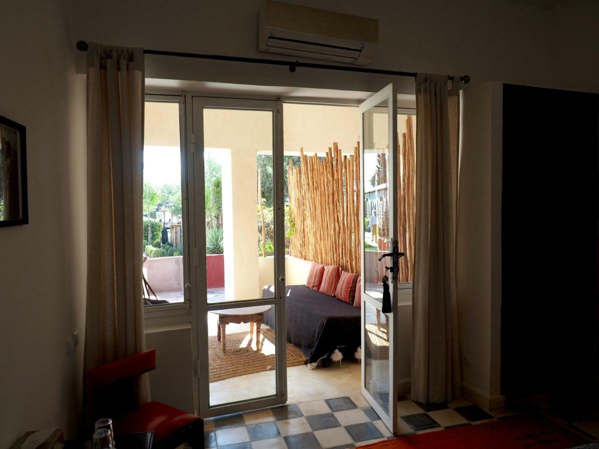 Dar Tifrouine Hotel Lalla Takerkoust Bagian luar foto