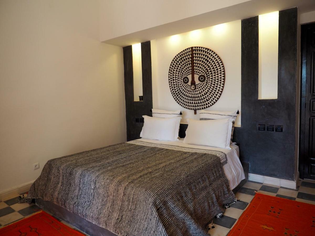 Dar Tifrouine Hotel Lalla Takerkoust Bagian luar foto